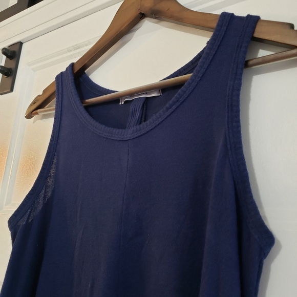 Coin 1804 M Sleeveless Knit Tank Top Navy Button Back Detail Relaxed Fit Stretch - Picture 3 of 10